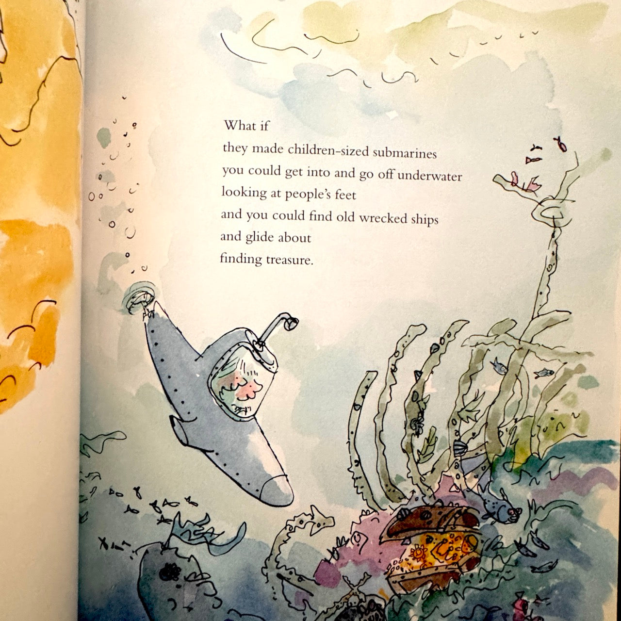 Smelly Jelly Smelly Fish: The Seaside Book (pre-loved)